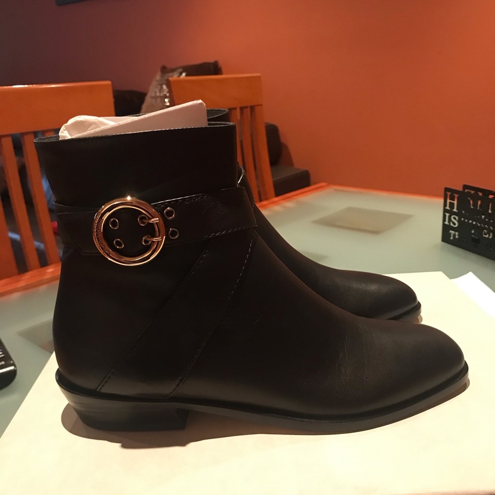 Jimmy Choo Blanka 25, buckled shoes